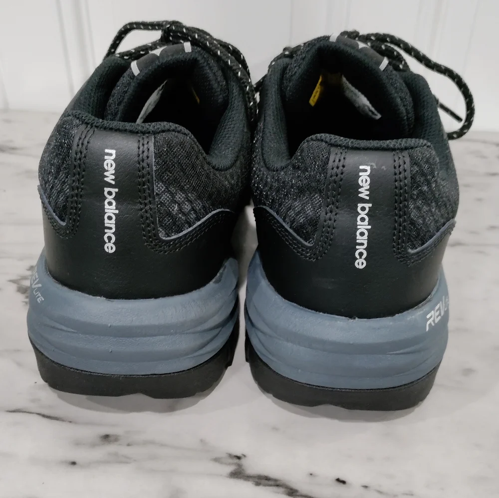 EUC New Balance steel toe men's black industrial work sneakers size 10